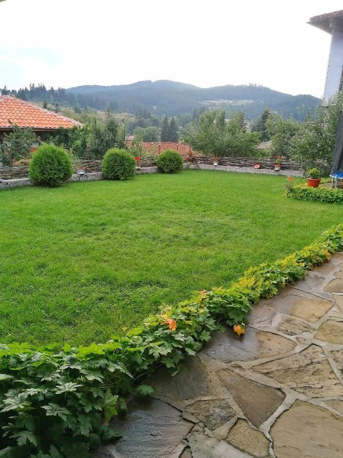 Радкината Къща Hotel Koprivshtitsa Luaran gambar