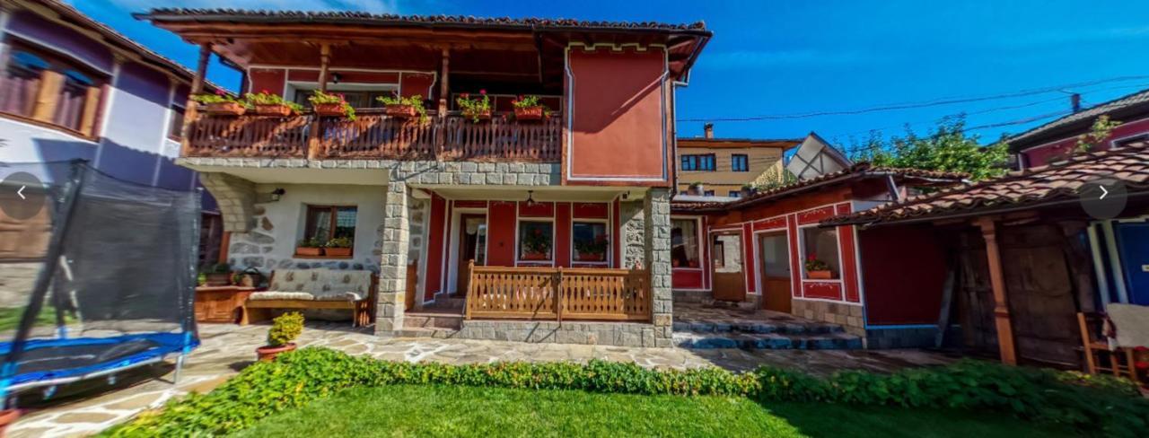 Радкината Къща Hotel Koprivshtitsa Luaran gambar