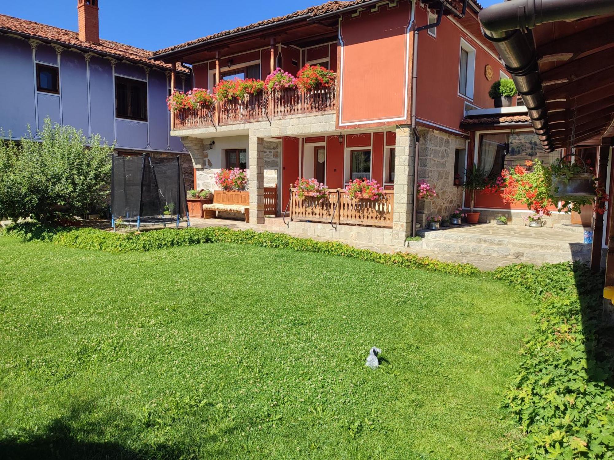 Радкината Къща Hotel Koprivshtitsa Luaran gambar