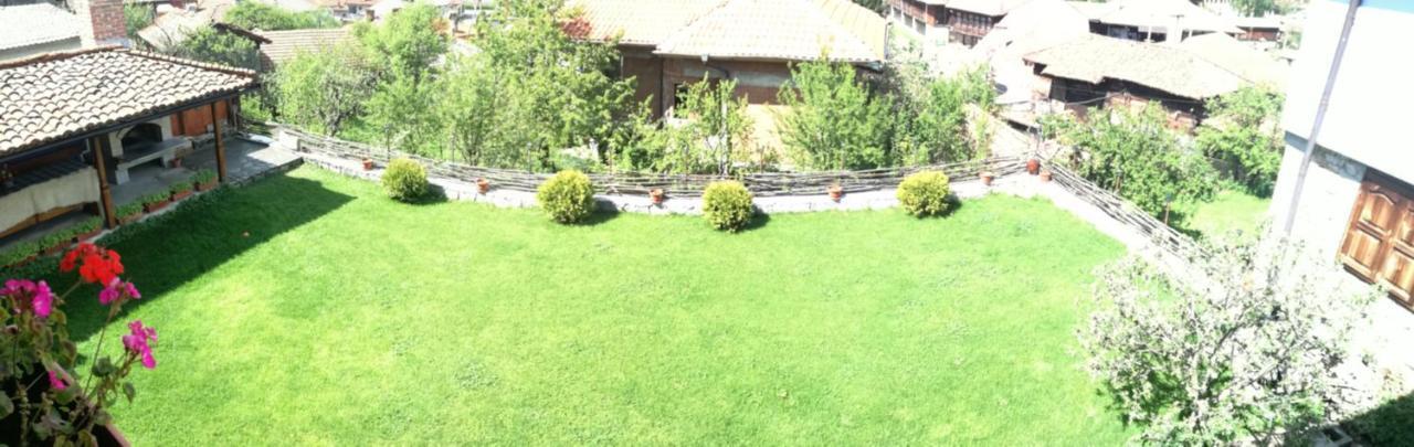 Радкината Къща Hotel Koprivshtitsa Luaran gambar
