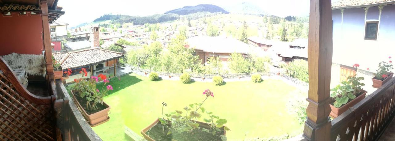 Радкината Къща Hotel Koprivshtitsa Luaran gambar