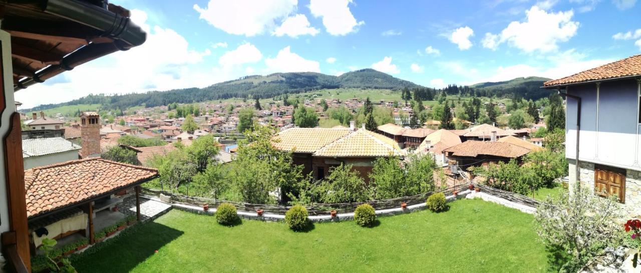 Радкината Къща Hotel Koprivshtitsa Luaran gambar